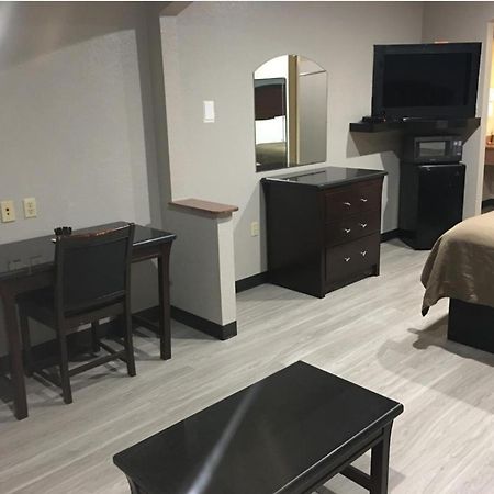 Regency Suites Iah Beltway 8 休斯敦 外观 照片