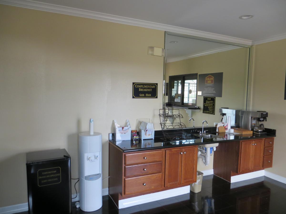 Regency Suites Iah Beltway 8 休斯敦 外观 照片